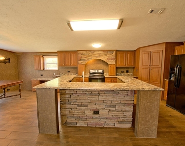 631 County Road 270 - Photo Thumbnail 8