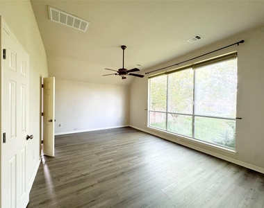 13809 Field Spar Dr - Photo Thumbnail 6