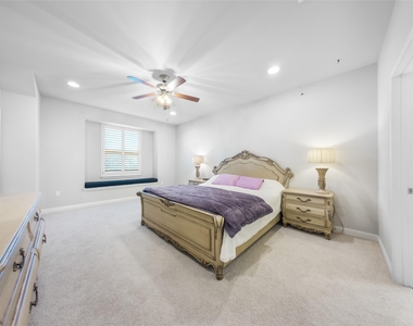13800 Lyndhurst St - Photo Thumbnail 16