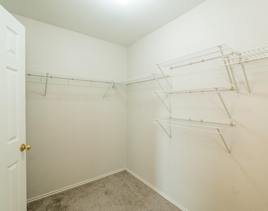 408 Woodsorrel Way - Photo Thumbnail 17