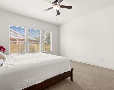 2628 Dalea St - Photo Thumbnail 20