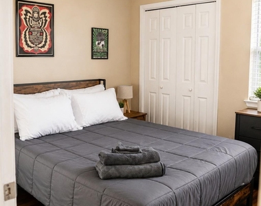 4903 Merritt Dr - Photo Thumbnail 5
