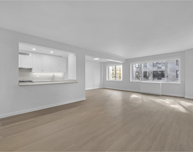 165 East 66th Street - Photo Thumbnail 1
