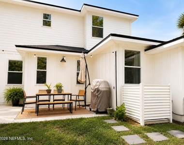 1200 N Clay Street - Photo Thumbnail 2