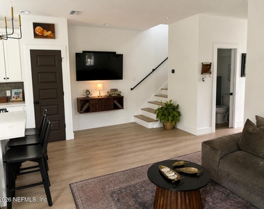 1200 N Clay Street - Photo Thumbnail 19