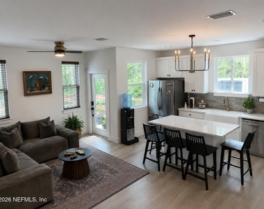 1200 N Clay Street - Photo Thumbnail 10