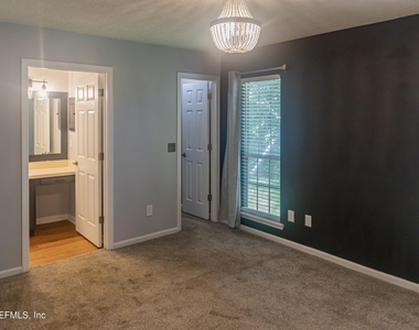1714 Ashmore Green Drive - Photo Thumbnail 12