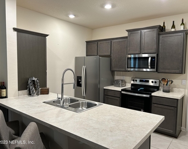 75510 Harvester Street - Photo Thumbnail 1
