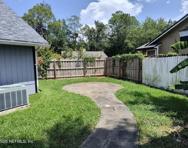 11510 Silk Oak Lane - Photo Thumbnail 13