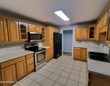 11510 Silk Oak Lane - Photo Thumbnail 4