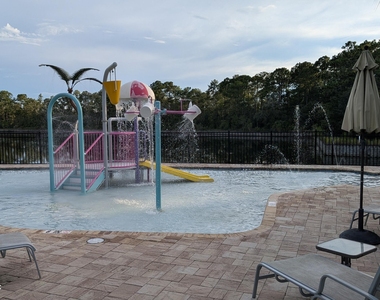 7112 Emsley Circle - Photo Thumbnail 16