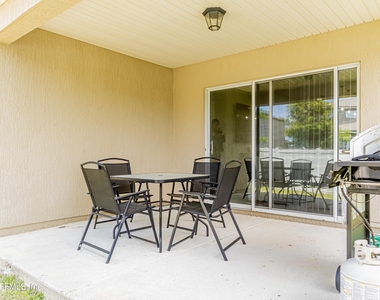7112 Emsley Circle - Photo Thumbnail 10