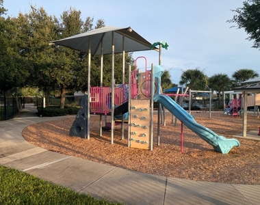 7112 Emsley Circle - Photo Thumbnail 17