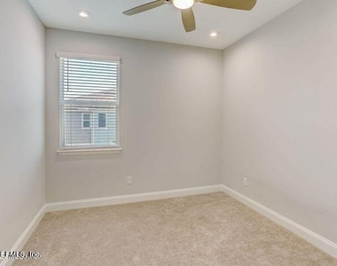 3570 Marsh Reserve Boulevard - Photo Thumbnail 15
