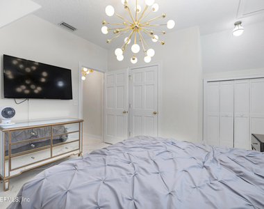200 Sunstone Court - Photo Thumbnail 19