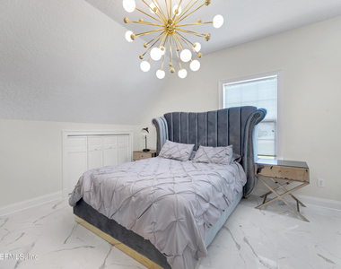 200 Sunstone Court - Photo Thumbnail 25