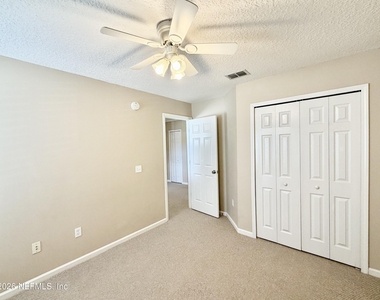 1720 Cross Pines Drive - Photo Thumbnail 21