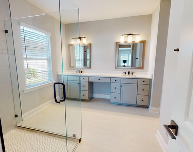90 Oak Knoll Court - Photo Thumbnail 23