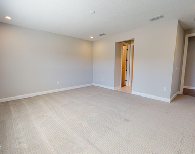 90 Oak Knoll Court - Photo Thumbnail 26