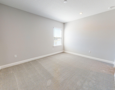 90 Oak Knoll Court - Photo Thumbnail 16