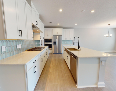 90 Oak Knoll Court - Photo Thumbnail 4