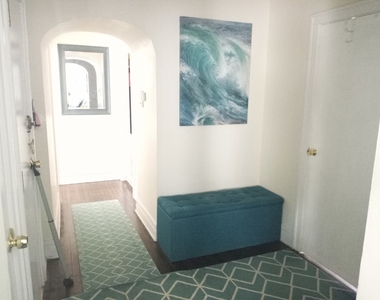 318 Sherman Avenue - Photo Thumbnail 6
