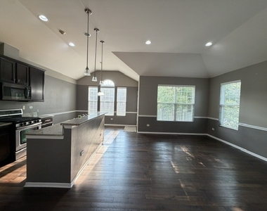 2542 Dunraven Avenue - Photo Thumbnail 1