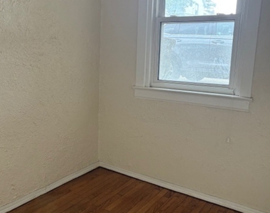 847 Hannah Avenue - Photo Thumbnail 11