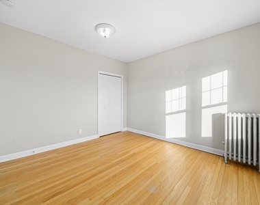 316 Sherman Avenue - Photo Thumbnail 7
