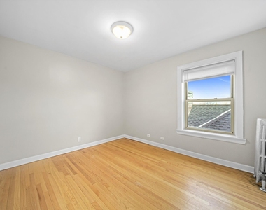 316 Sherman Avenue - Photo Thumbnail 8