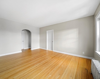 316 Sherman Avenue - Photo Thumbnail 18