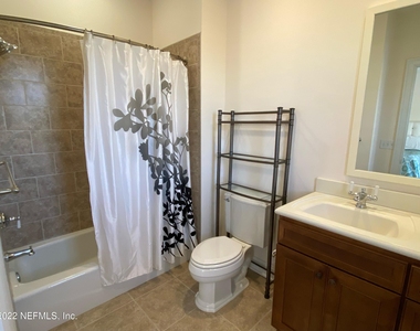 5009 River Bend Drive Drive N - Photo Thumbnail 17