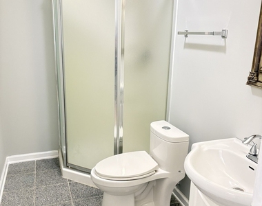 429 Grosvenor Lane - Photo Thumbnail 14