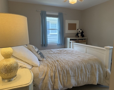 235 Nordica Avenue - Photo Thumbnail 12