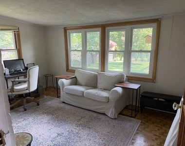 235 Nordica Avenue - Photo Thumbnail 8