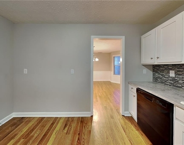 5027 Wesleyan Drive - Photo Thumbnail 6