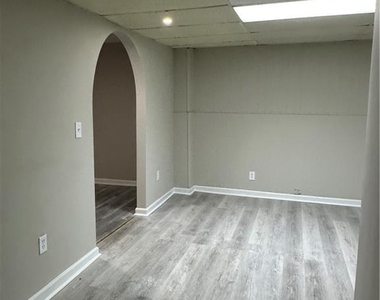422 Emmett Street - Photo Thumbnail 13
