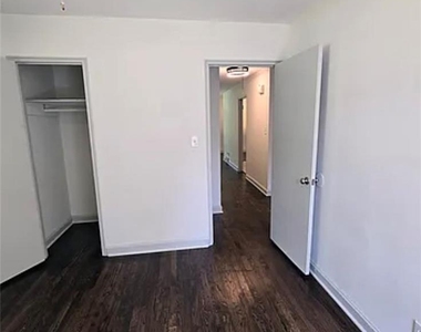 2863 Catalina Drive - Photo Thumbnail 9