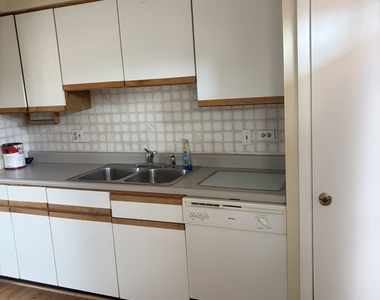 5535 131st Street - Photo Thumbnail 4
