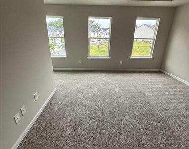 1257 Fern Ridge Court - Photo Thumbnail 11