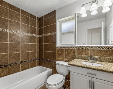 10111 Limewood Lane - Photo Thumbnail 12