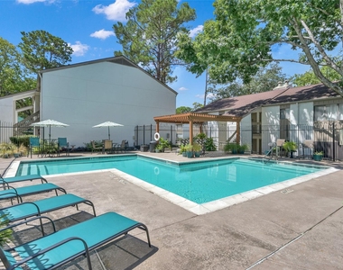 12100 Melville Drive - Photo Thumbnail 33