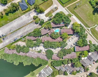 12100 Melville Drive - Photo Thumbnail 38