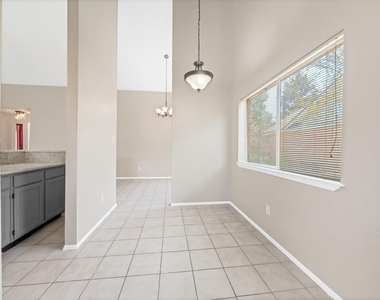 710 Old Colony Drive - Photo Thumbnail 7