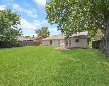 710 Old Colony Drive - Photo Thumbnail 20