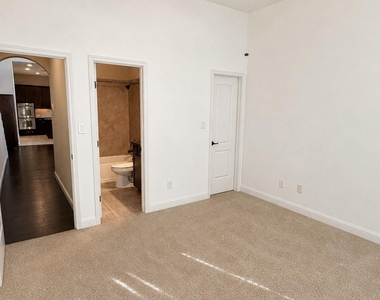 20507 Kurz Point Drive - Photo Thumbnail 20