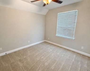 20507 Kurz Point Drive - Photo Thumbnail 33