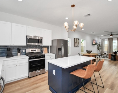 8109 Ethel Street - Photo Thumbnail 5