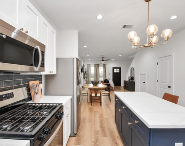 8109 Ethel Street - Photo Thumbnail 6