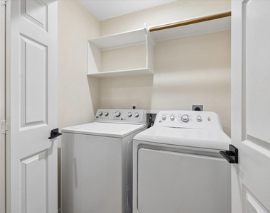 7 Wineberry Place - Photo Thumbnail 25